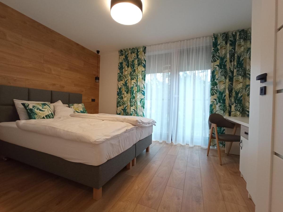 Apartamenty Woda I Las Turawa Exterior photo